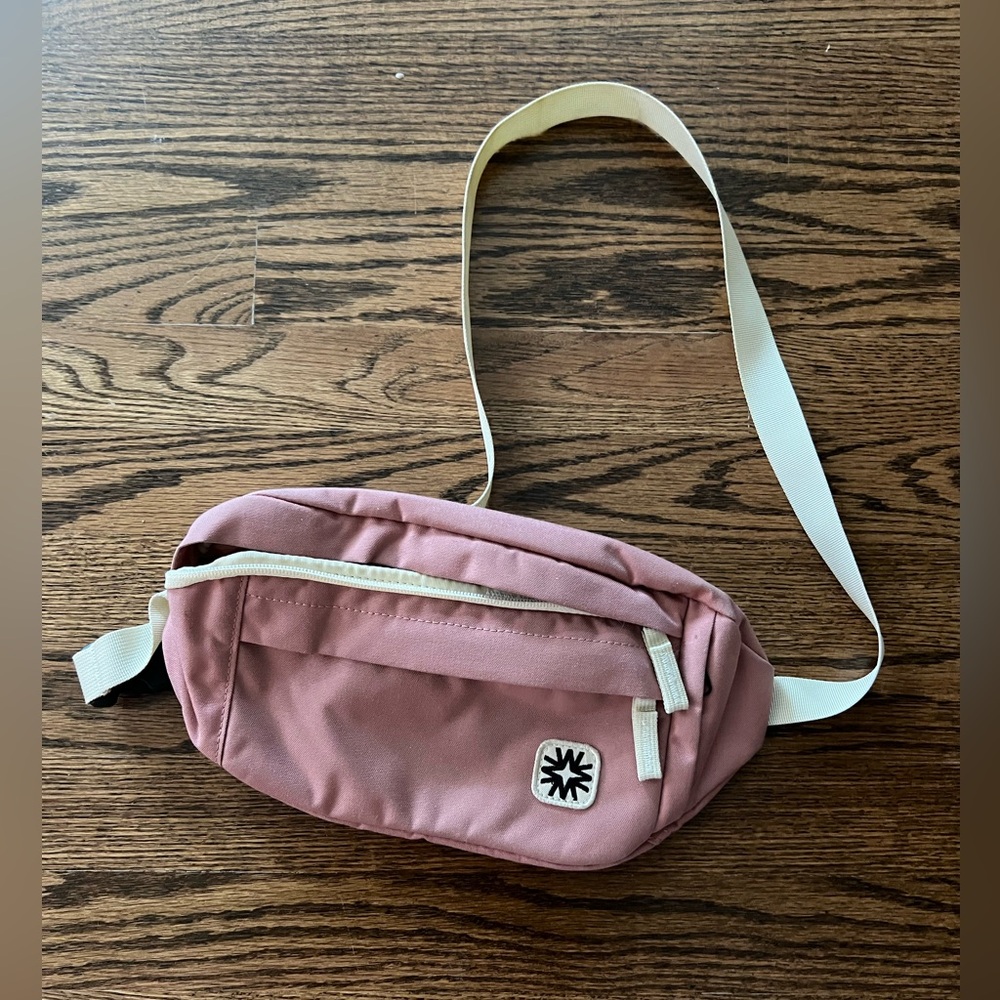 Walker Goods Louie sling/fanny pack